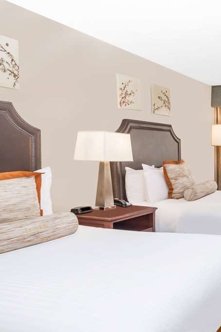 Hotel Wyndham Indianapolis Airport photo 1