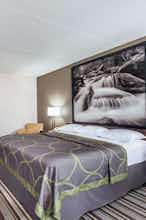 Hotel Super 8 by Wyndham Pigeon Forge Dollywood Lane photo 3