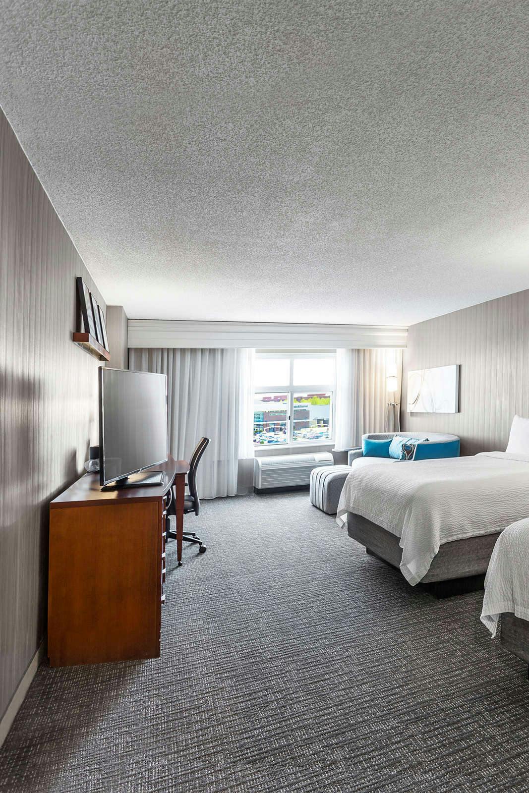 Hotel Courtyard by Marriott Columbus Easton photo 4