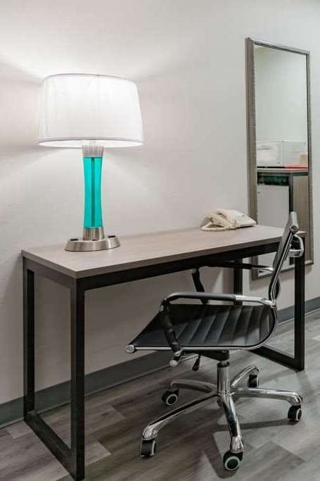 Hotel Super 8 by Wyndham Amarillo West photo 3