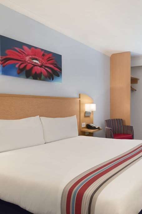 Hotel Ramada Wakefield photo 2