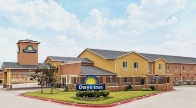 Days Inn by Wyndham Rockdale Texas
