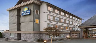 Days Inn and Suites - Langley