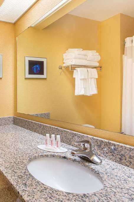 Hotel Ramada Maggie Valley photo 5