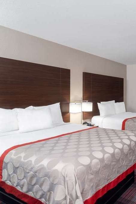 Hotel Ramada Maggie Valley photo 3