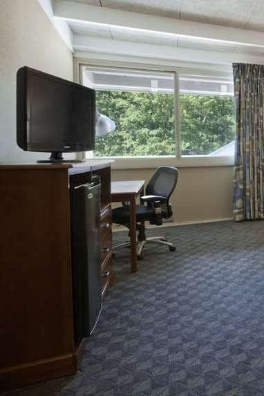 Hotel Wyndham Garden Washington DC Area photo 4