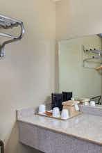 Hotel Super 8 Nashville TN photo 5