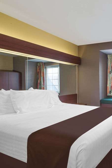 Hotel Microtel Inn Meridian photo 3