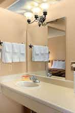 Hotel Days Inn & Suites by Wyndham Llano photo 5