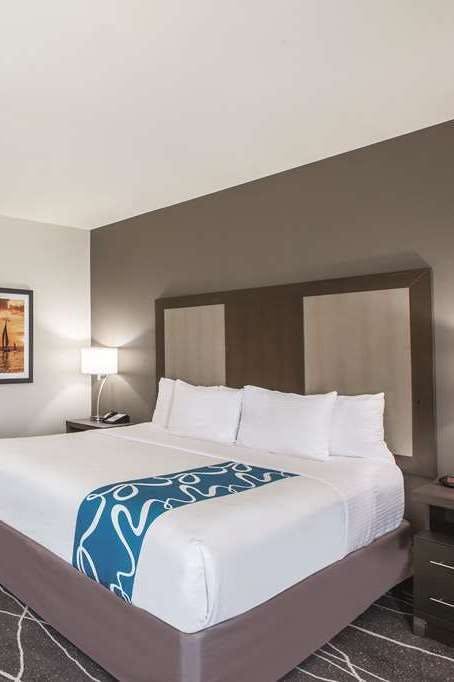 Hotel La Quinta Inn & Suites by Wyndham Tulsa Broken Arrow photo 2