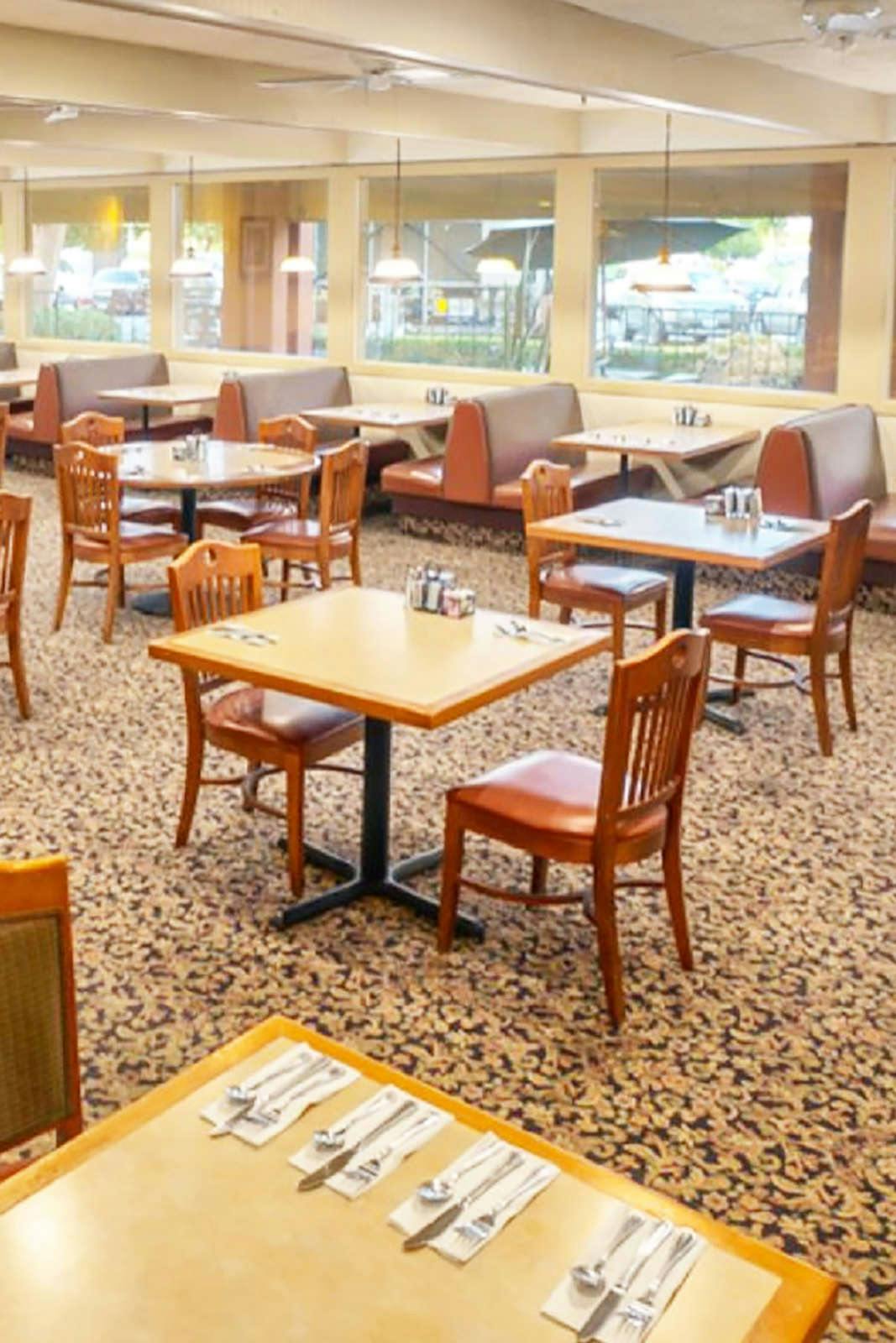 Hotel Piccadilly Inn Airport photo 4