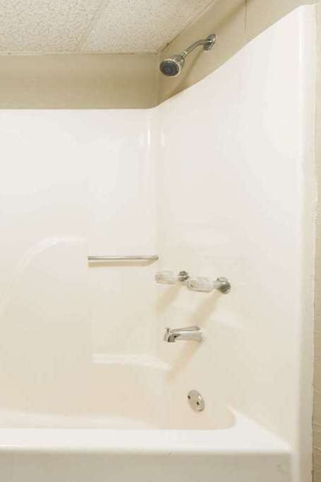 Hotel Super 8 by Wyndham Sullivan photo 5