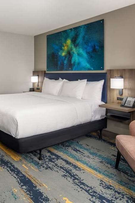 Hotel La Quinta Inn & Suites by Wyndham Spokane Downtown photo 1