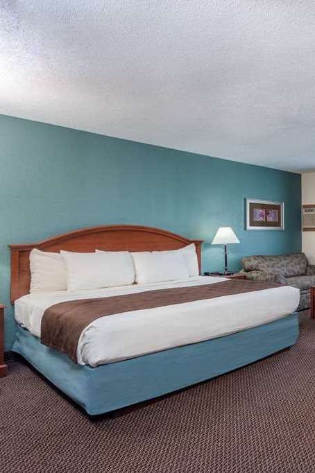 Hotel AmericInn NRichmond photo 1