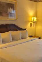 Hotel WG Mansfield OH photo 1