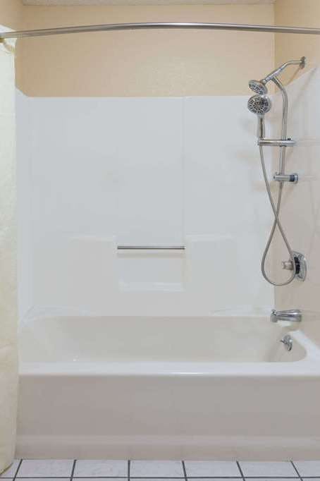 Hotel Super 8 by Wyndham Charleston/Sikeston East MO photo 5