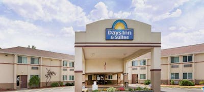 Days Inn And Suites Bridgeport