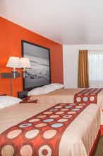 Hotel Super 8 Cloverdale Wine Ctry photo 1