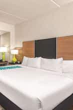 Hotel La Quinta Inn Sts Cleveland photo 3