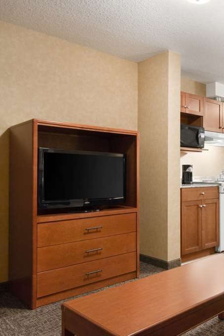 Hotel Days Inn and Suites Cochrane photo 5