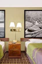 Hotel Super 8 Johnson City TN photo 3