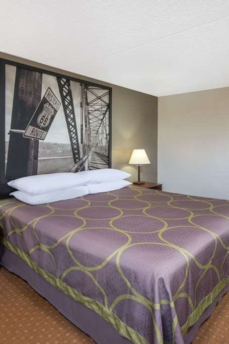 Hotel Super 8 by Wyndham Branson/Andy Williams Theatre photo 1