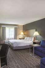 Hotel La Quinta Inn by Wyndham Richmond South photo 2