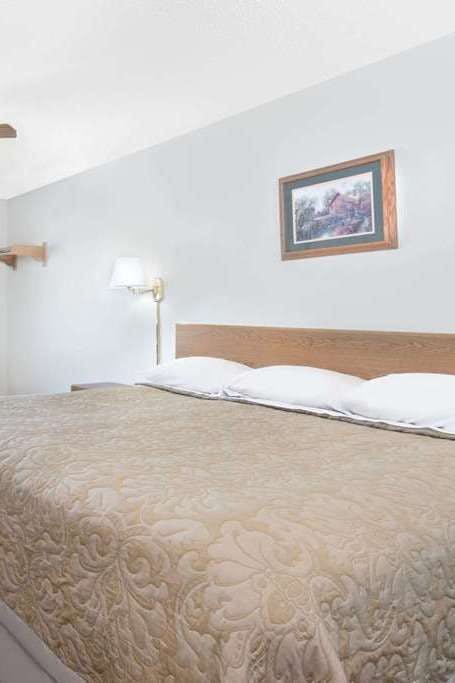 Hotel Super 8 by Wyndham Murdo photo 3