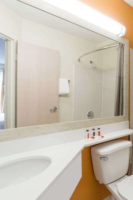 Hotel Days Inn by Wyndham Florence Cincinnati Area photo 5