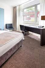 Hotel Victor's Residenz-Hotel Berlin Tegel photo 2