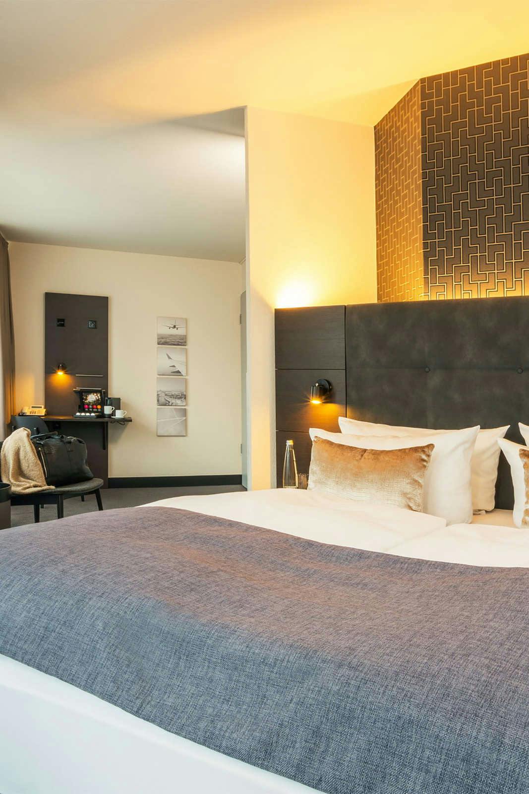 Hotel Victor's Residenz-Hotel Berlin Tegel photo 3