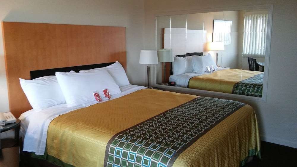 Hotel Great Western Inn Suites photo 1