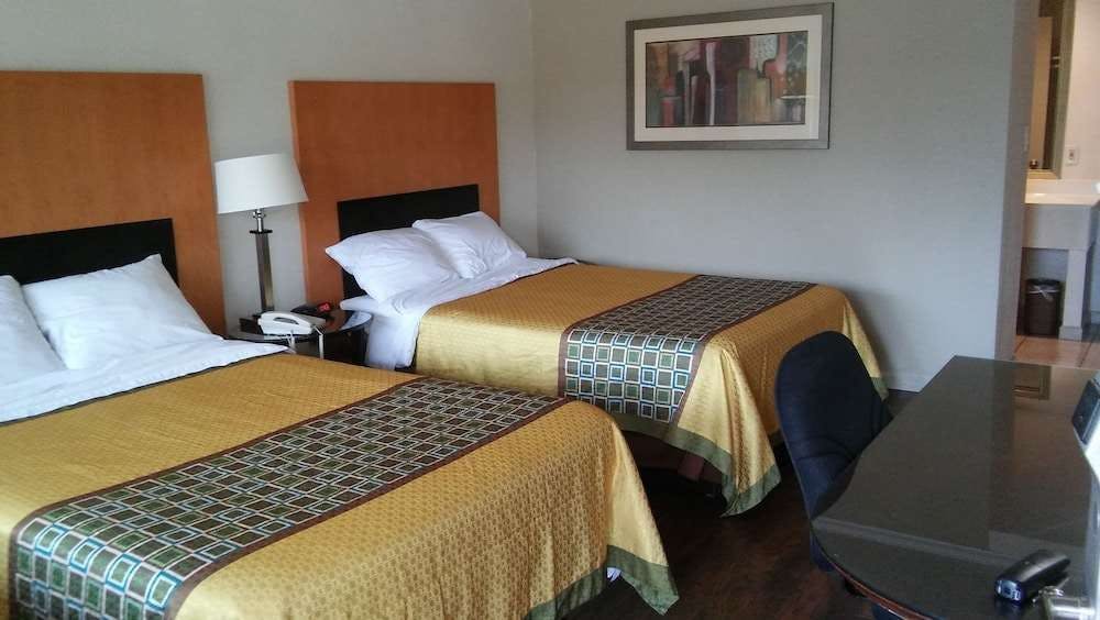 Hotel Great Western Inn Suites photo 2