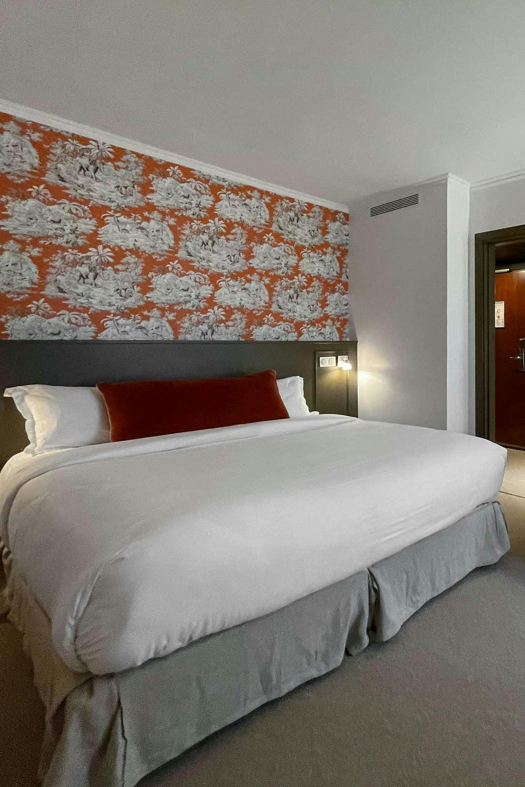 Hotel Le Pergolese Paris Champs Elysees photo 3