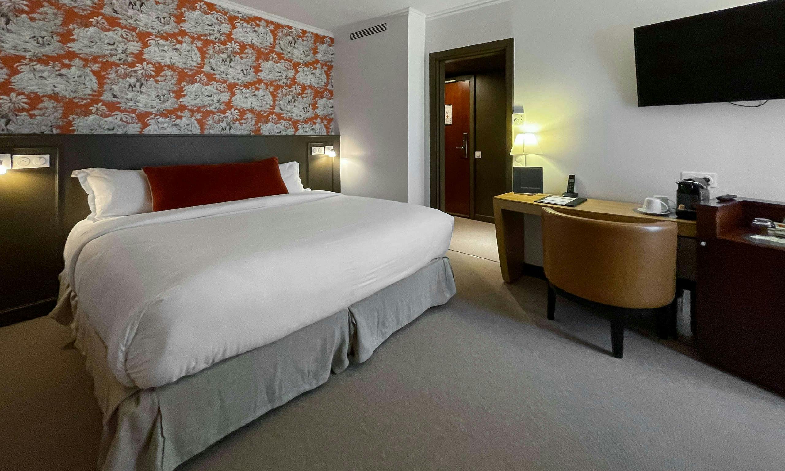 Hotel Le Pergolese Paris Champs Elysees photo 1