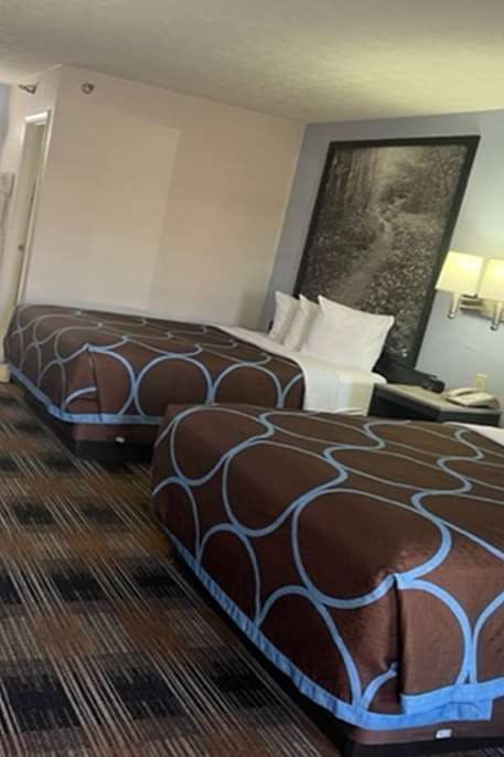 Hotel Super 8 by Wyndham Covington photo 3