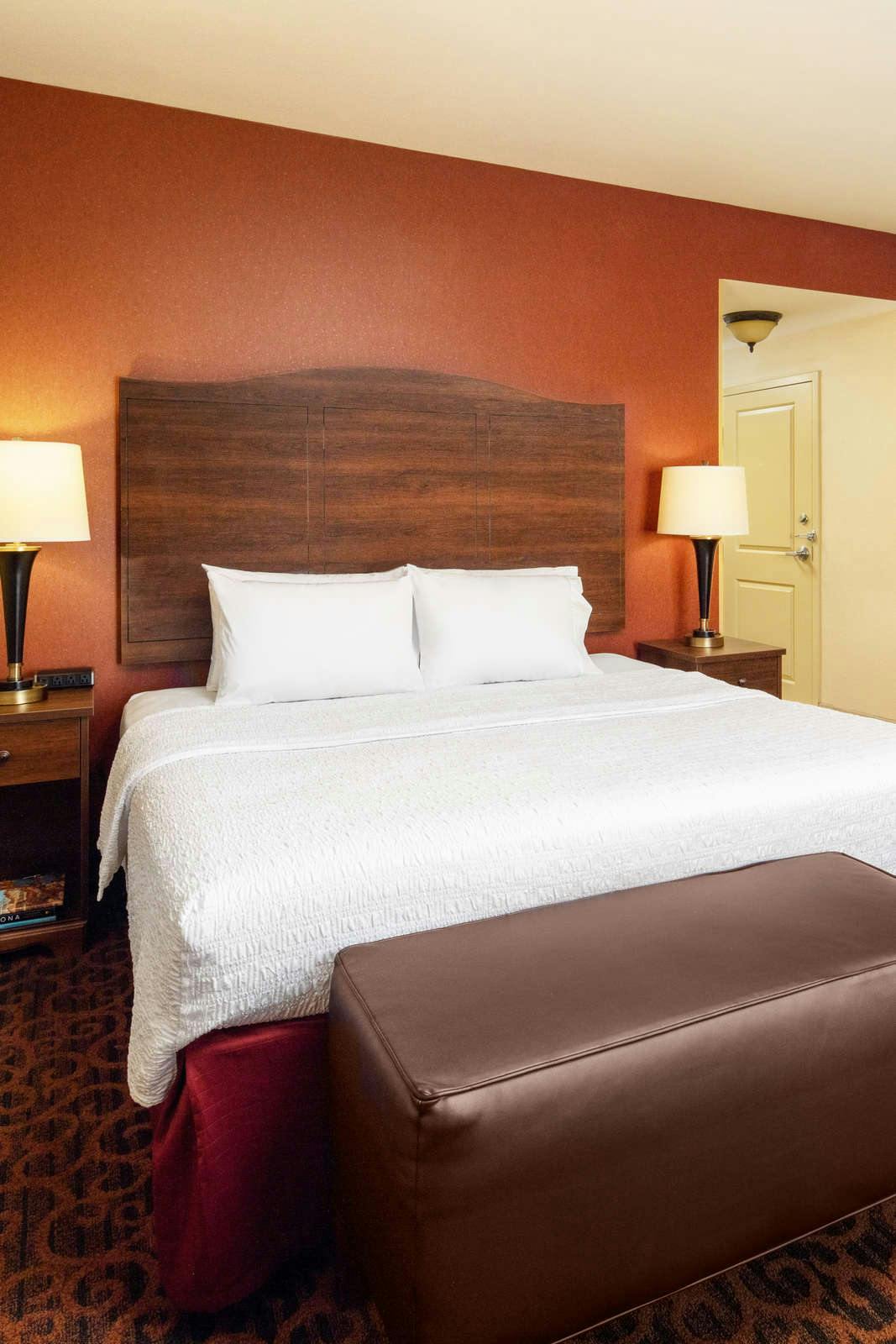 Hotel Hampton Inn & Suites Scottsdale at Talking Stick photo 2