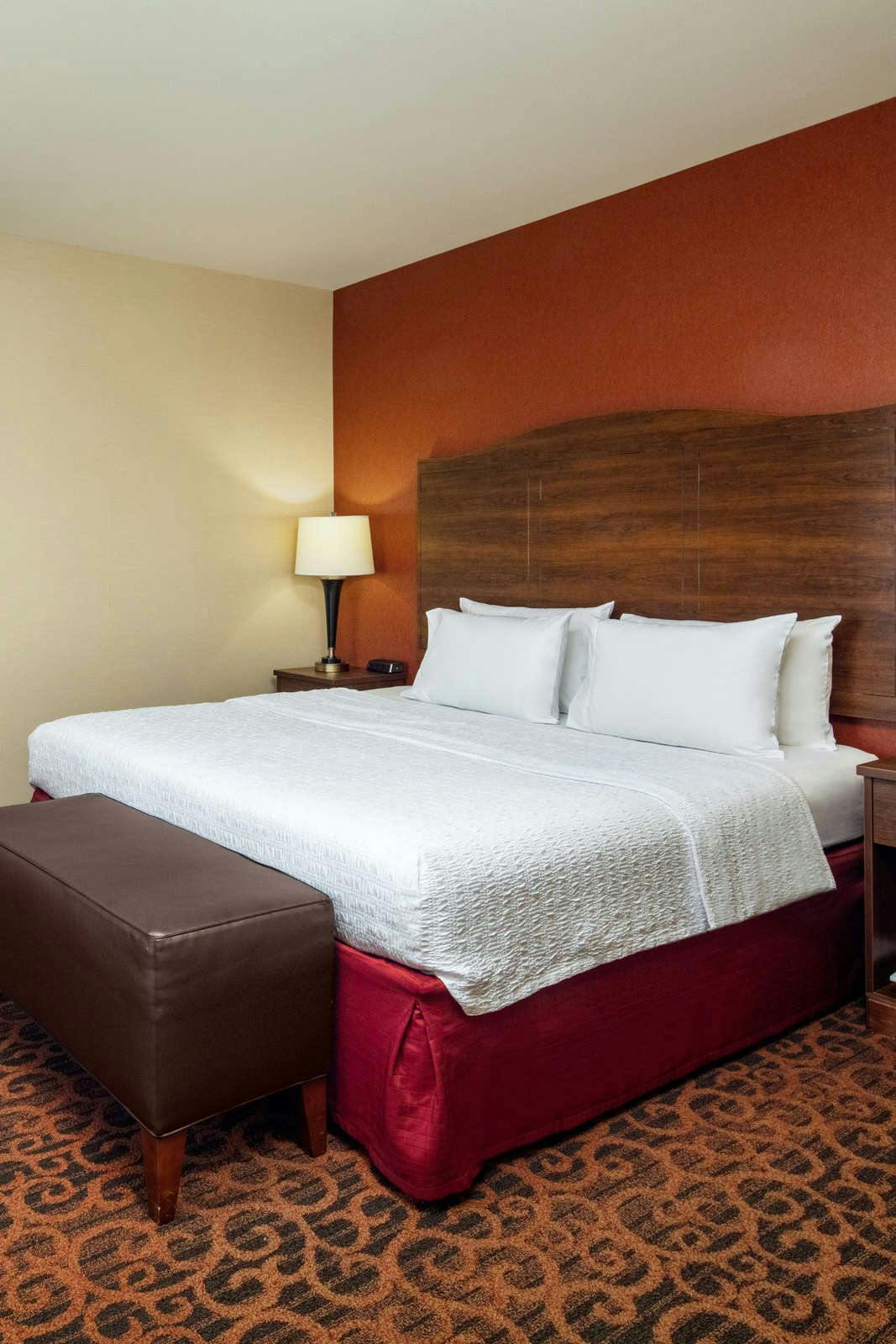 Hotel Hampton Inn & Suites Scottsdale at Talking Stick photo 1