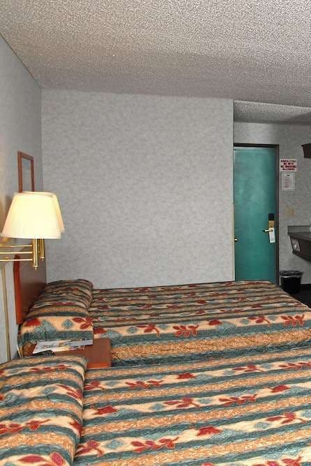 Hotel Redmond Inn photo 1