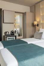Hotel Leonardo Hotel Bucharest City Center photo 2