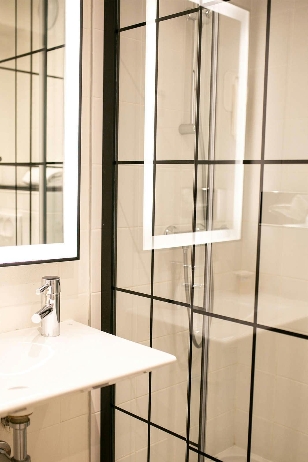 Hotel The Originals City, Hôtel Bordeaux Porte du Bassin photo 3