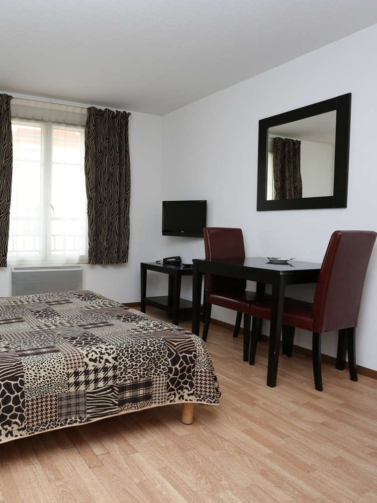 Hotel Residhotel Mulhouse Centre photo 4