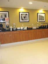 Hotel La Quinta Inn & Suites by Wyndham Columbus West - Hilliard photo 5