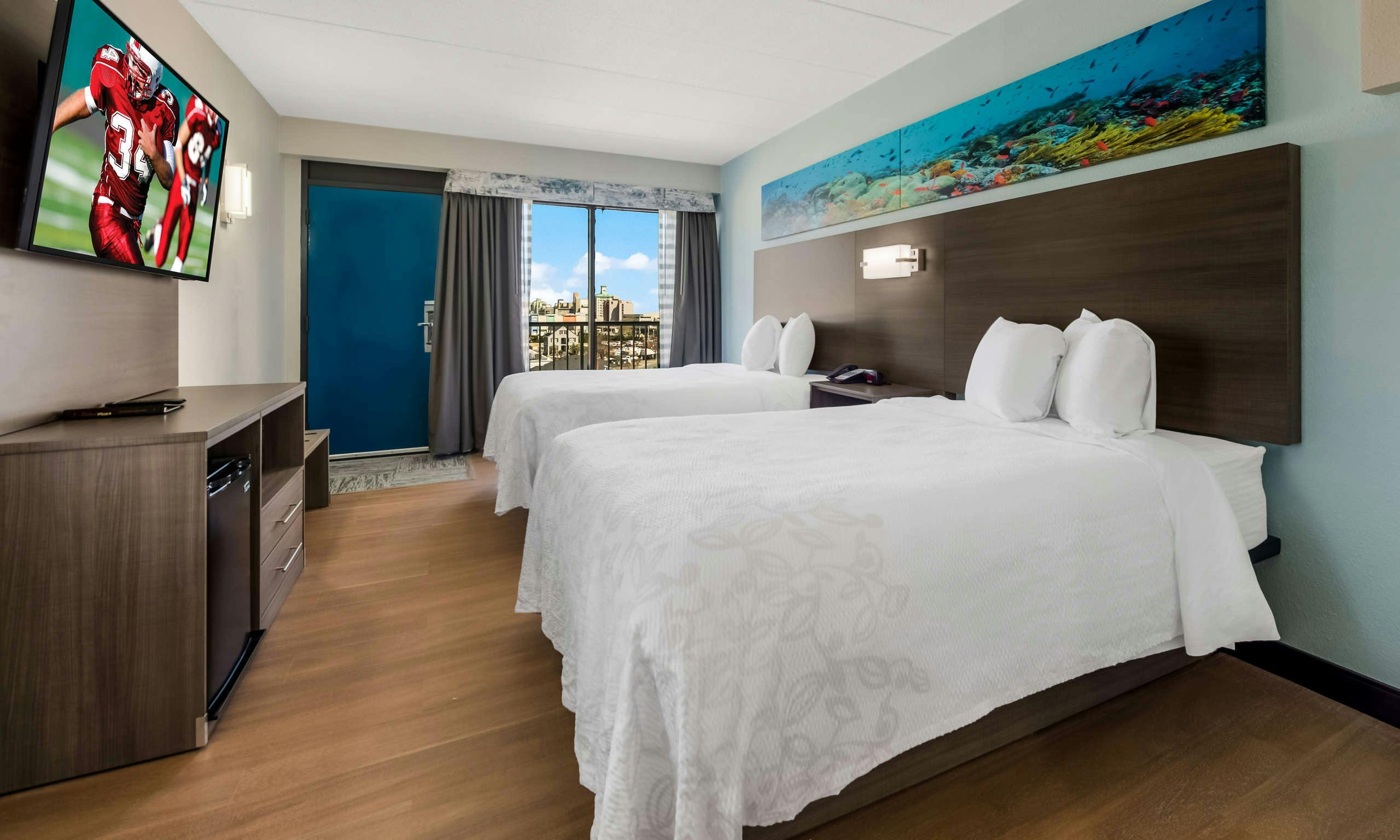 Red Roof PLUS+ & Suites Virginia Beach – Seaside