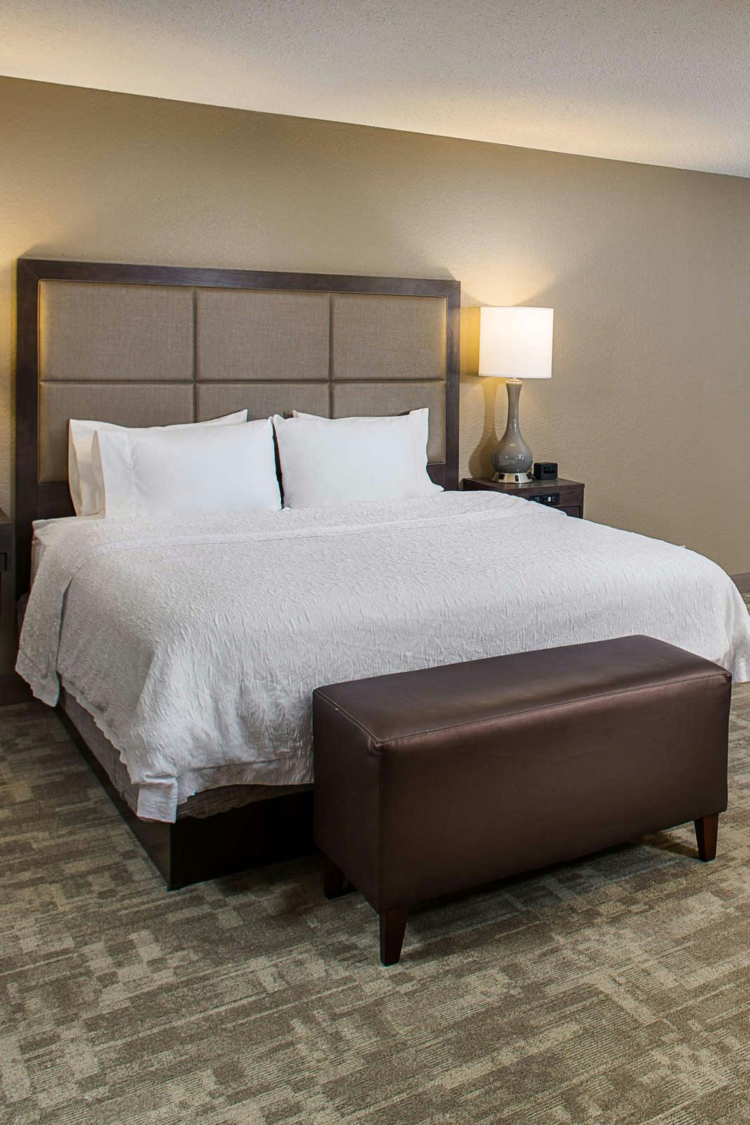 Hotel Hampton Inn Garden City photo 1