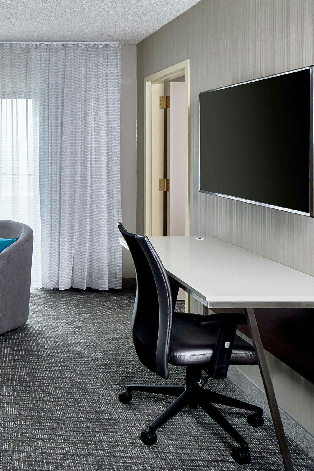 Hotel Courtyard Convention Center photo 5