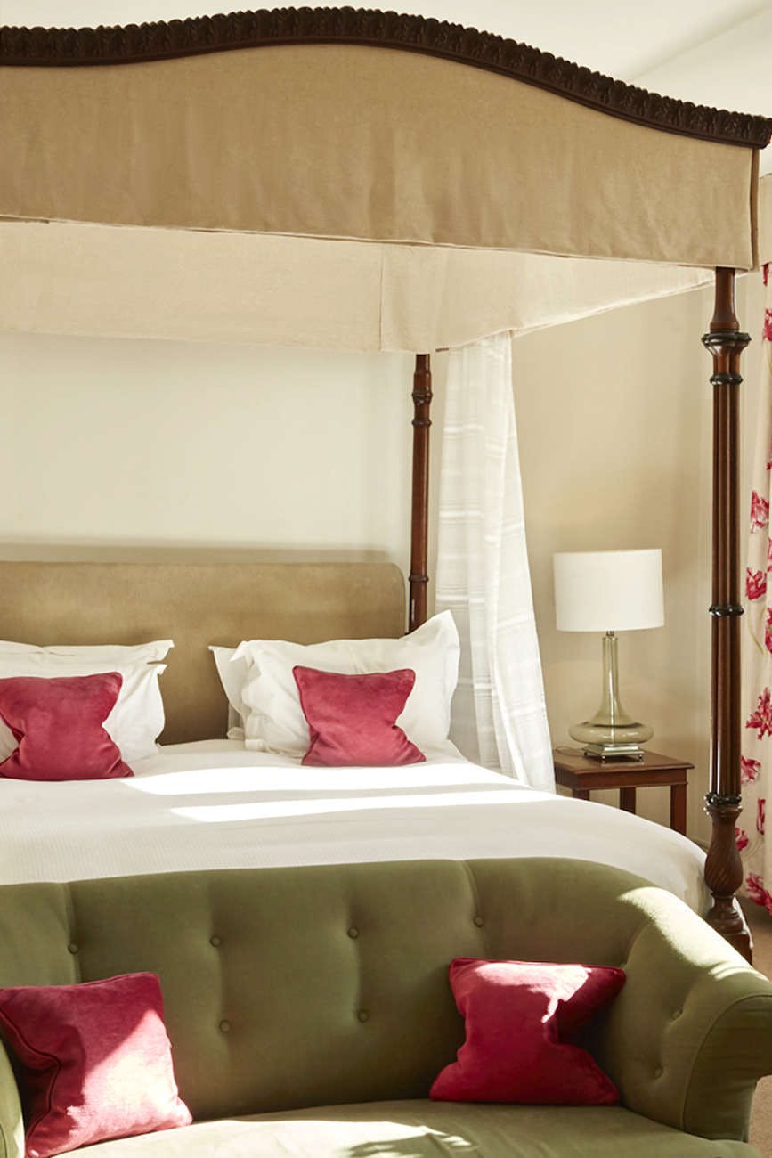 Hotel Ockenden Manor Hotel & Spa photo 4