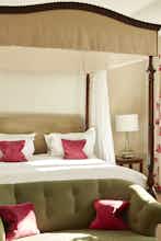 Hotel Ockenden Manor Hotel & Spa photo 4