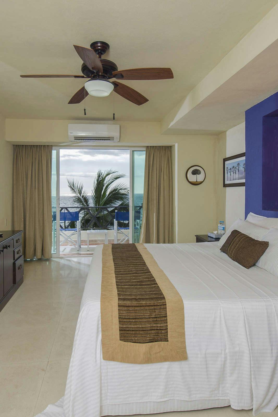 Hotel Blue Chairs Resort By the Sea LGBT photo 1