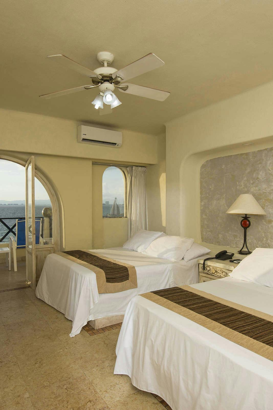 Hotel Blue Chairs Resort By the Sea LGBT photo 3